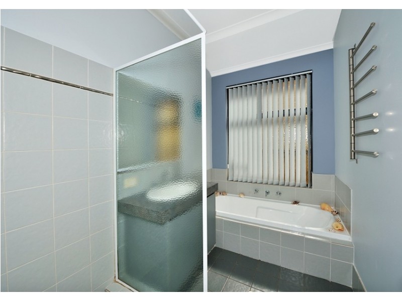 24 Cunderdin Loop, Dawesville WA 6211