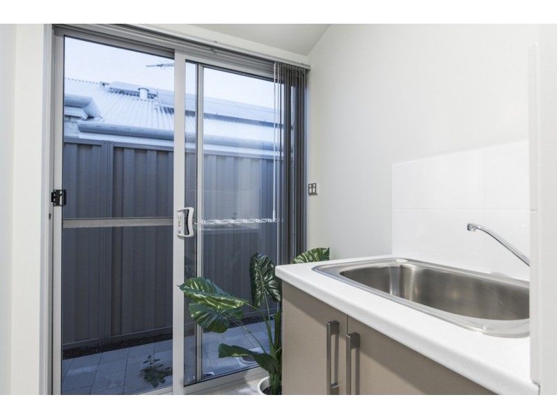 21 Navigator Loop, Erskine WA 6210