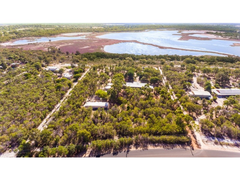 61 Riverland Drive, Stake Hill WA 6181
