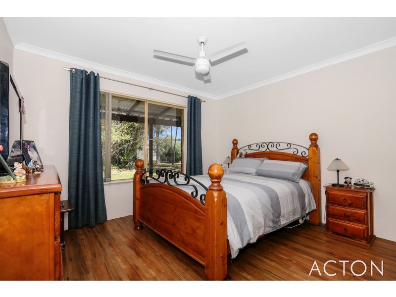 61 Riverland Drive, Stake Hill WA 6181