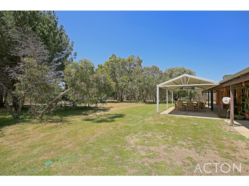61 Riverland Drive, Stake Hill WA 6181