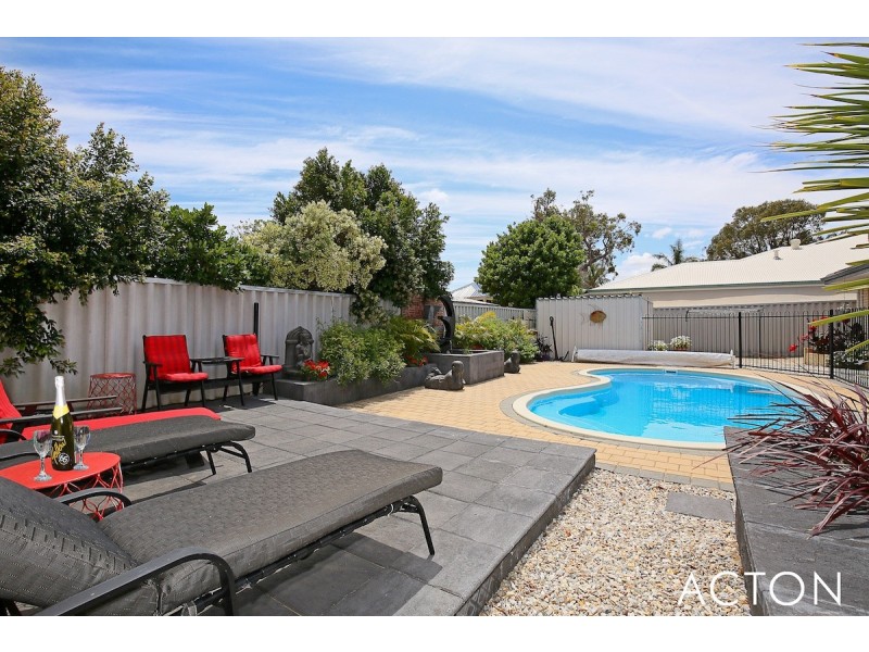 25 Lambrook Mews, Erskine WA 6210