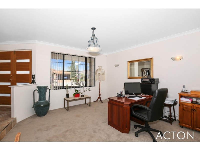 25 Lambrook Mews, Erskine WA 6210