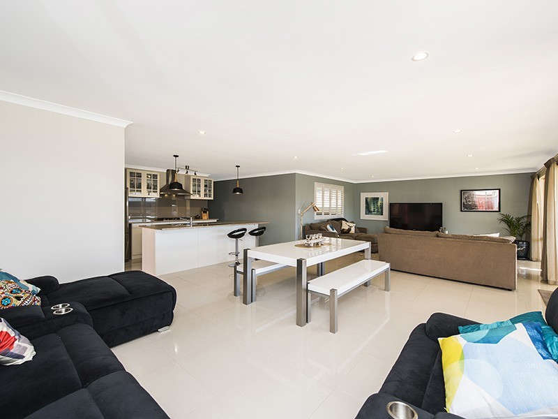 7 Tanderra Place, South Yunderup WA 6208