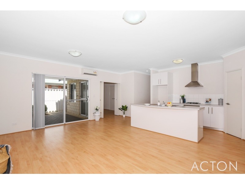 2/21 Southmead Green, Erskine WA 6210