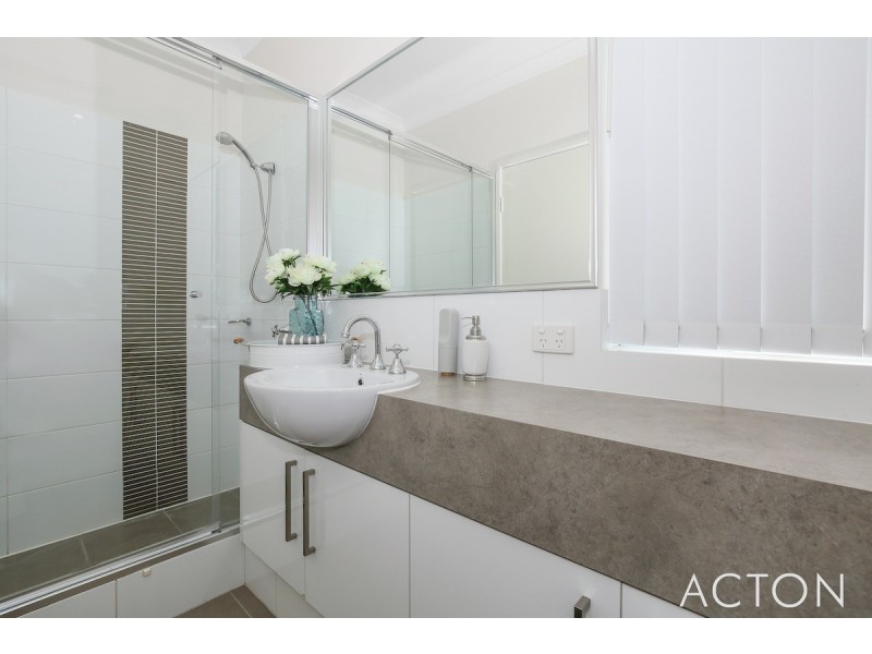 2/21 Southmead Green, Erskine WA 6210
