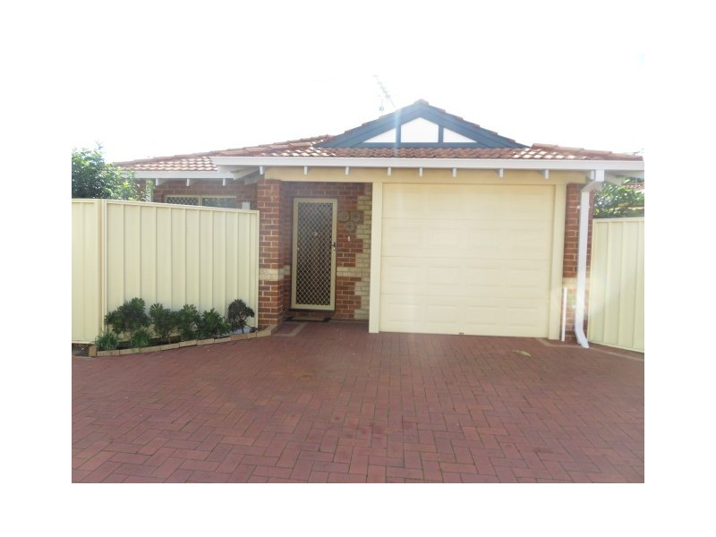 2/42-44 Sutton Street, Mandurah WA 6210