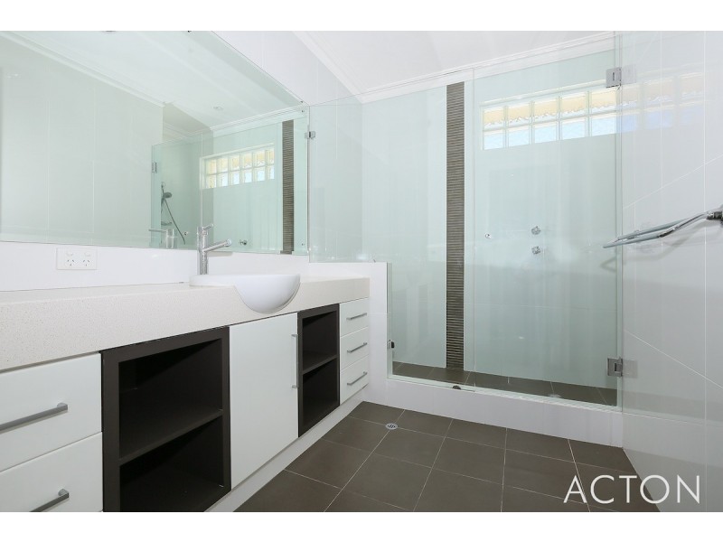 29 Sirrocco Drive, Erskine WA 6210