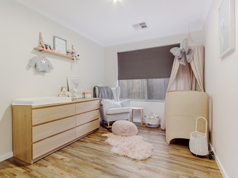 289 Peelwood Parade, Halls Head WA 6210