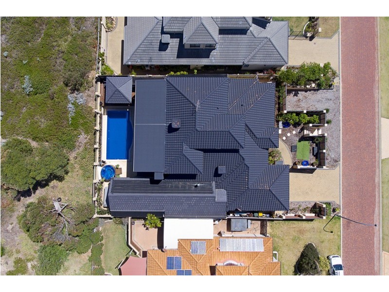 3 Sandy Cove, Halls Head WA 6210