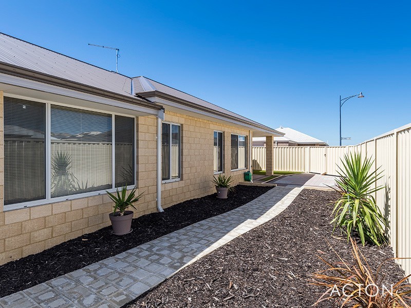 23 Kellerberrin Turn, Dawesville WA 6211