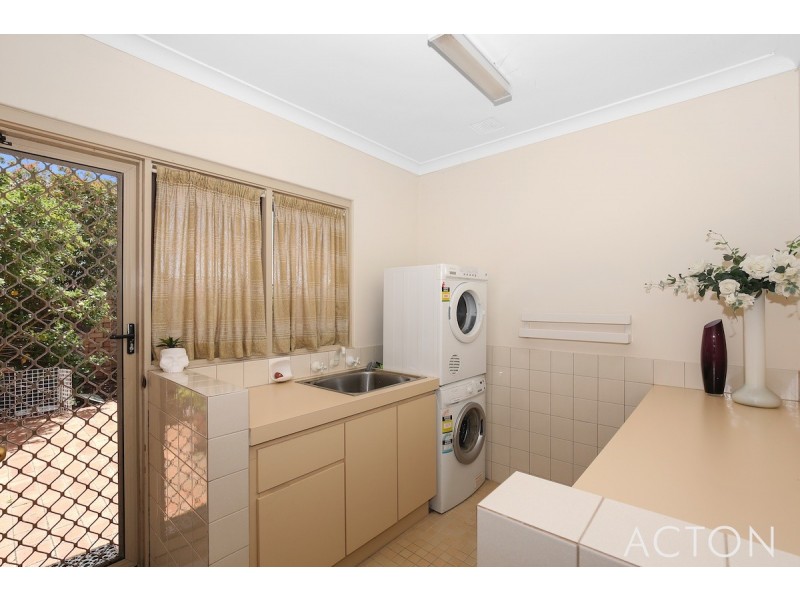 29 Blackwood Parade, Dudley Park WA 6210