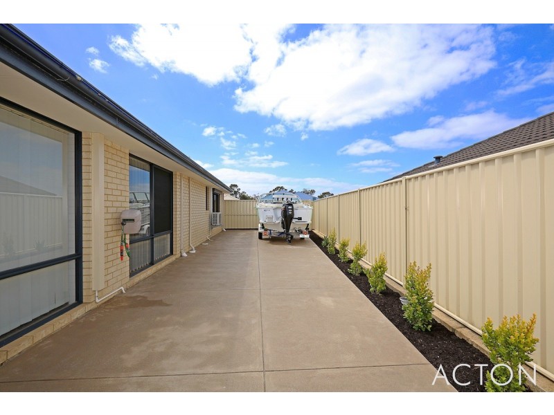 158 Yindana Blvd, Lakelands WA 6180