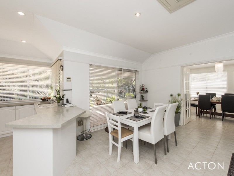 2 Eucla Mews, Erskine WA 6210