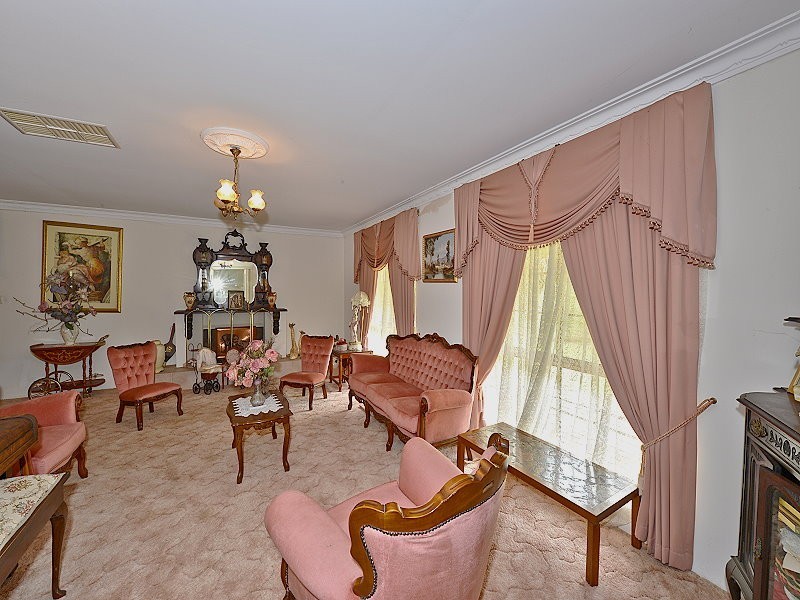 23 Flinders Close, Barragup WA 6209