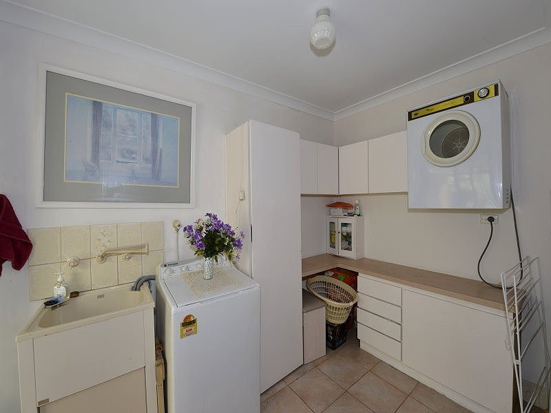 23 Flinders Close, Barragup WA 6209