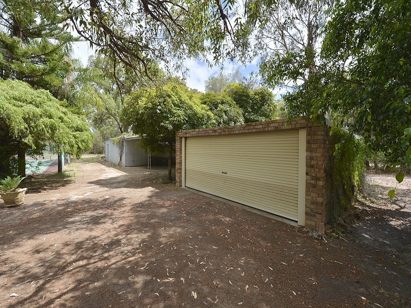 23 Flinders Close, Barragup WA 6209