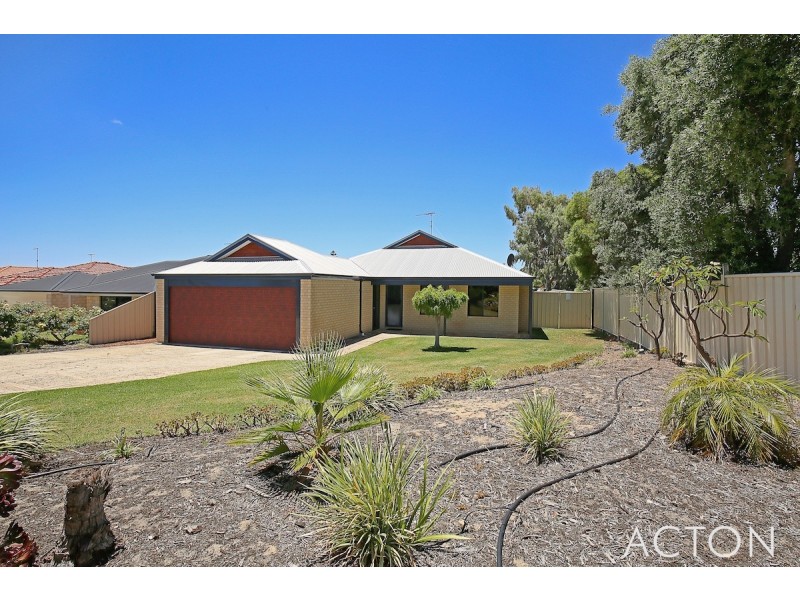 50 Paradise CIrcuit, Halls Head WA 6210
