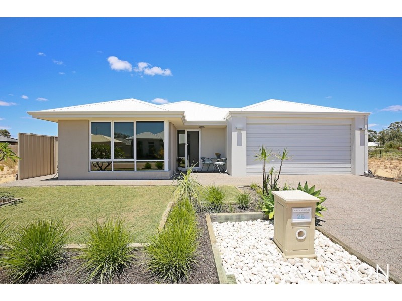 25 Coopers Mill Way, Ravenswood WA 6208