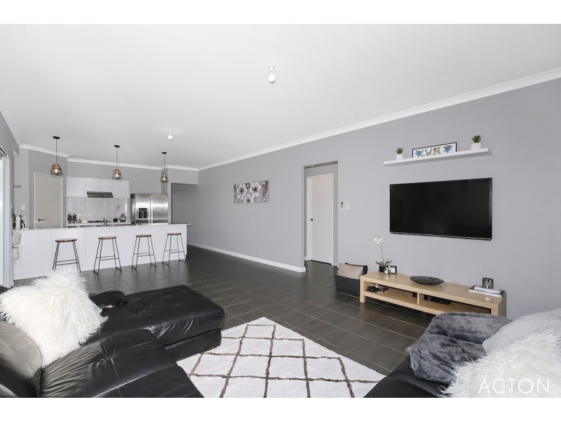 25 Coopers Mill Way, Ravenswood WA 6208