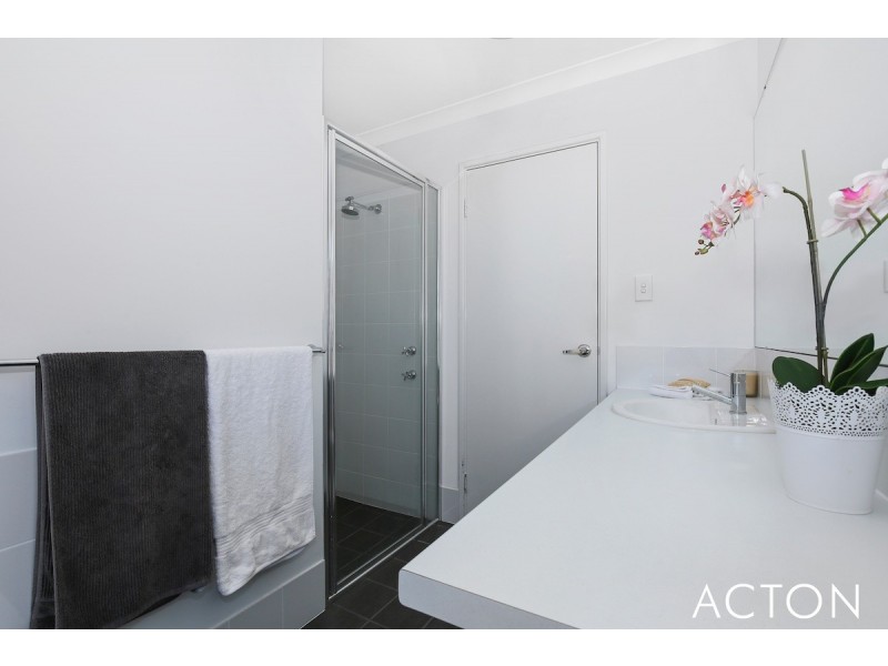 25 Coopers Mill Way, Ravenswood WA 6208