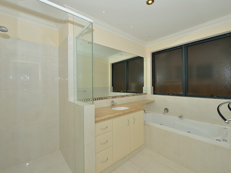 103 Boardwalk Boulevarde, Halls Head WA 6210