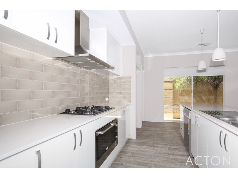 24 Tasman Loop, Dudley Park WA 6210