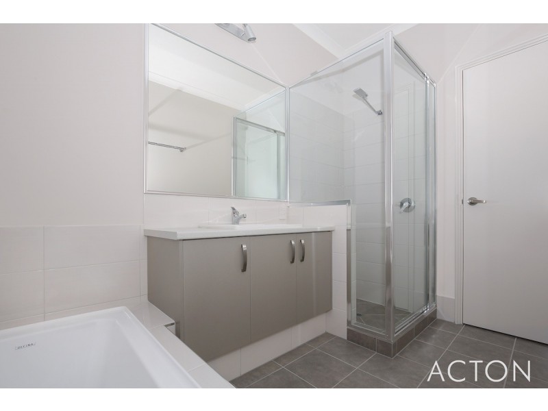 24 Tasman Loop, Dudley Park WA 6210