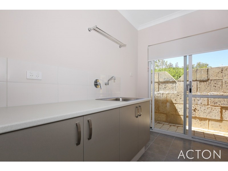 24 Tasman Loop, Dudley Park WA 6210