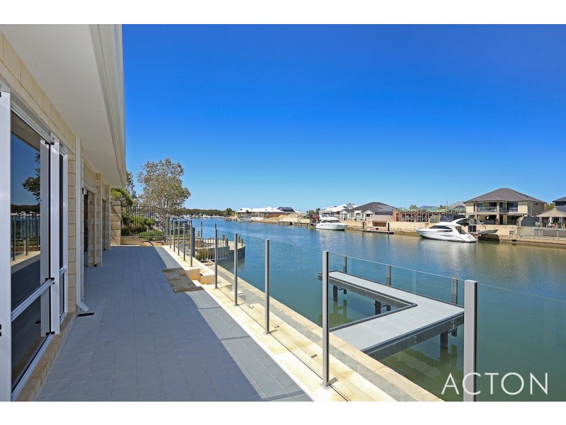 24 Tasman Loop, Dudley Park WA 6210