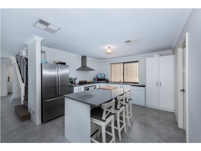 33 Paperbark Way, Wannanup WA 6210