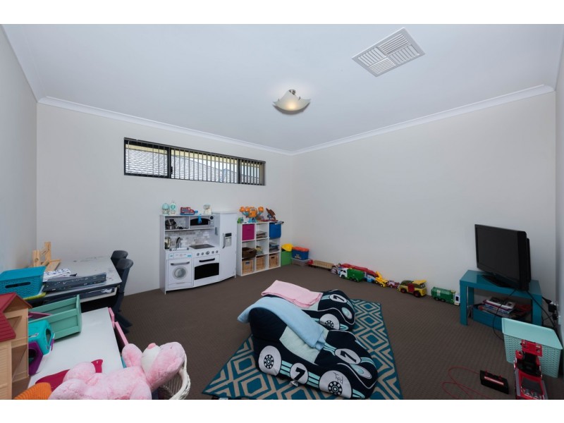 33 Paperbark Way, Wannanup WA 6210