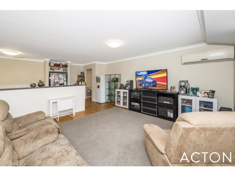 22 Anhinga Trail, Dudley Park WA 6210