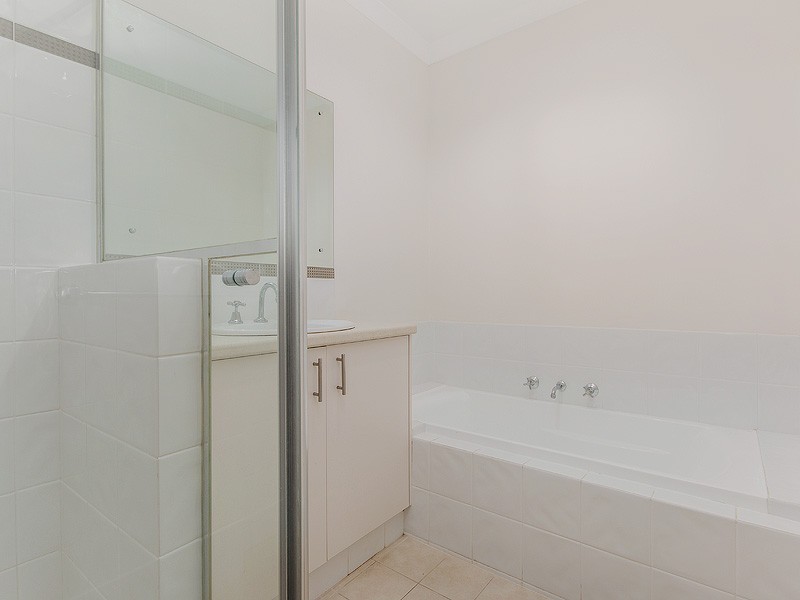 29 Pacifica Way, Dudley Park WA 6210