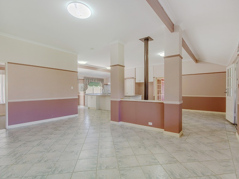 173 Crystaluna Drive, Golden Bay WA 6174