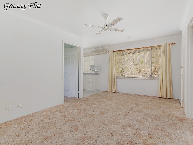 173 Crystaluna Drive, Golden Bay WA 6174