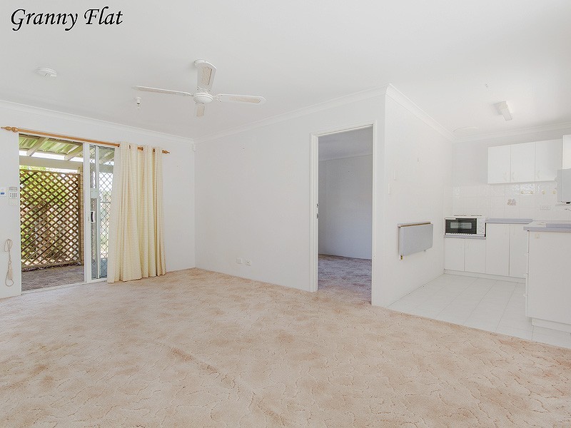 173 Crystaluna Drive, Golden Bay WA 6174