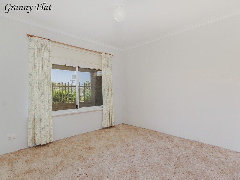 173 Crystaluna Drive, Golden Bay WA 6174