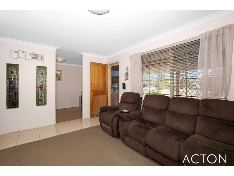 1/11 Valentino Close, Greenfields WA 6210