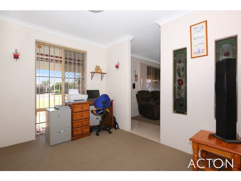 1/11 Valentino Close, Greenfields WA 6210
