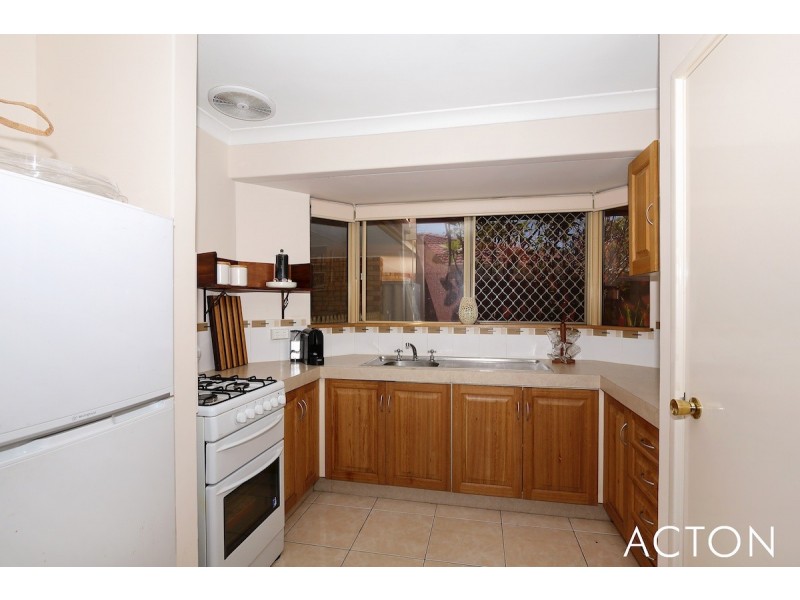1/11 Valentino Close, Greenfields WA 6210