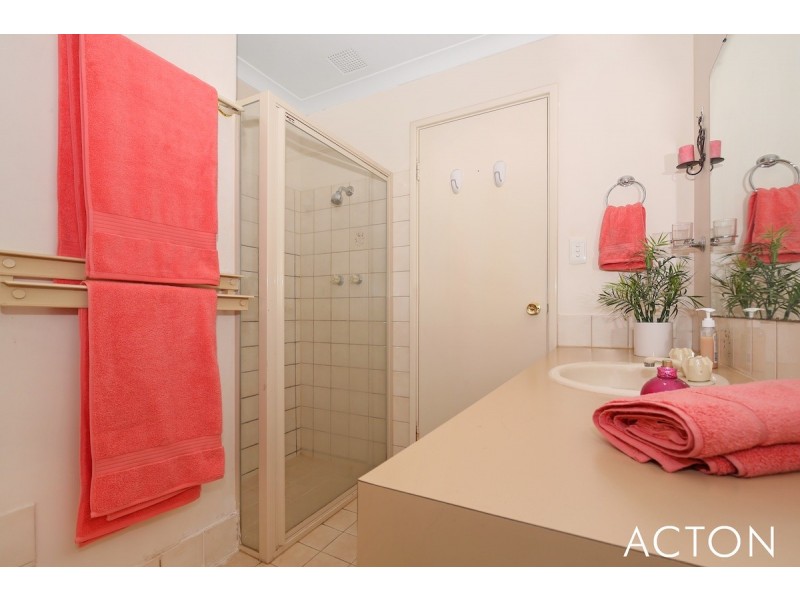 1/11 Valentino Close, Greenfields WA 6210