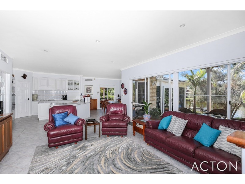 15 Heron Place, South Yunderup WA 6208