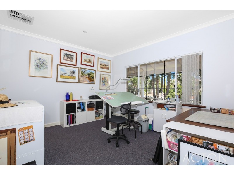 15 Heron Place, South Yunderup WA 6208