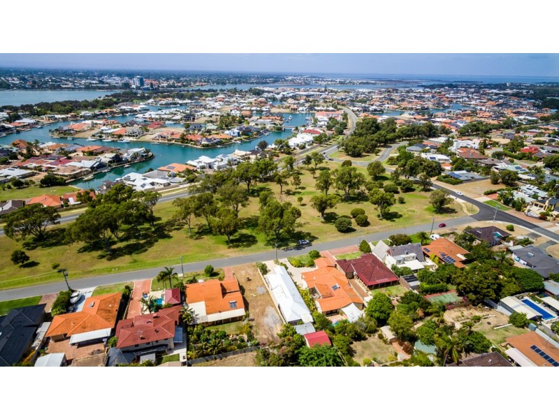 14A Dalrymple Terrace, Halls Head WA 6210