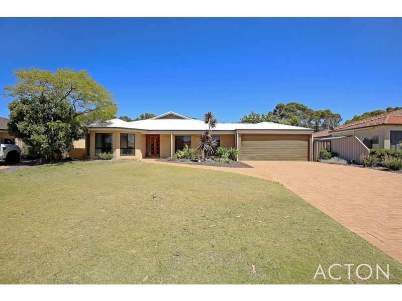 11 Piombino View, Secret Harbour WA 6173