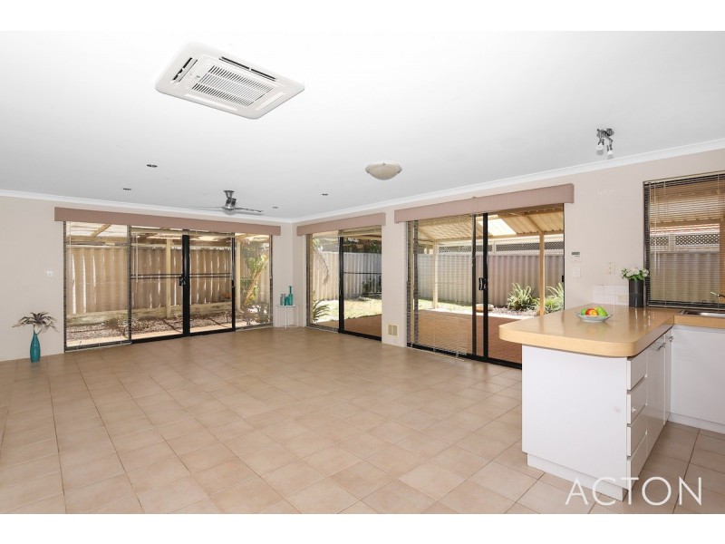 11 Piombino View, Secret Harbour WA 6173