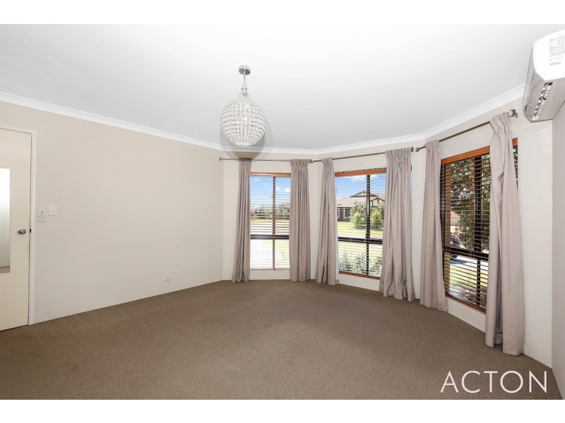 11 Piombino View, Secret Harbour WA 6173