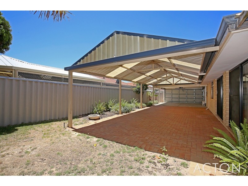 11 Piombino View, Secret Harbour WA 6173