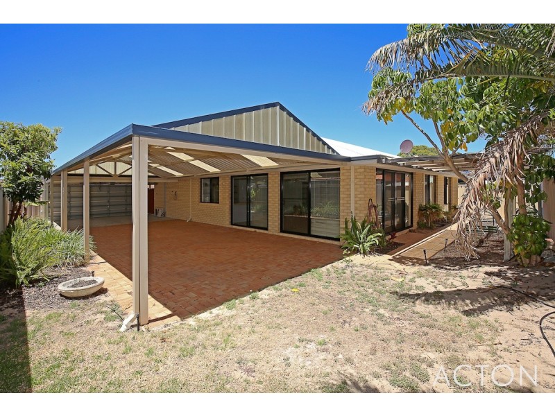 11 Piombino View, Secret Harbour WA 6173